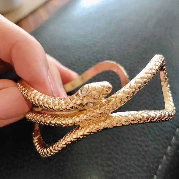 Oriflame double-headed snake bracelet - Picture 3 of 5